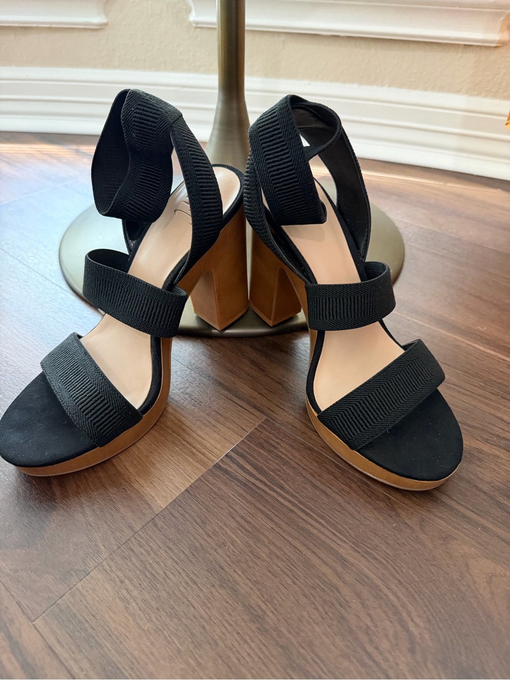Women's Black Elastic Strap High Heel Sandals